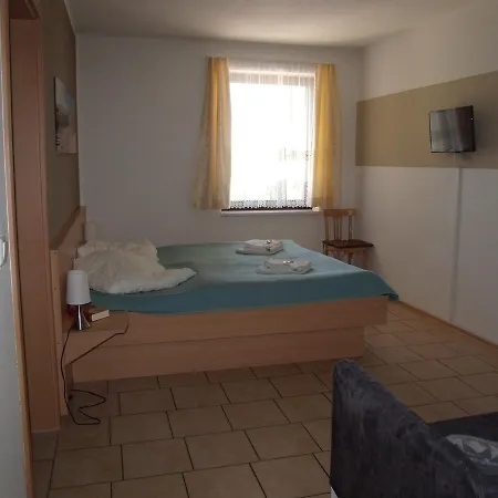 Bergmuehle Hotell 4*
